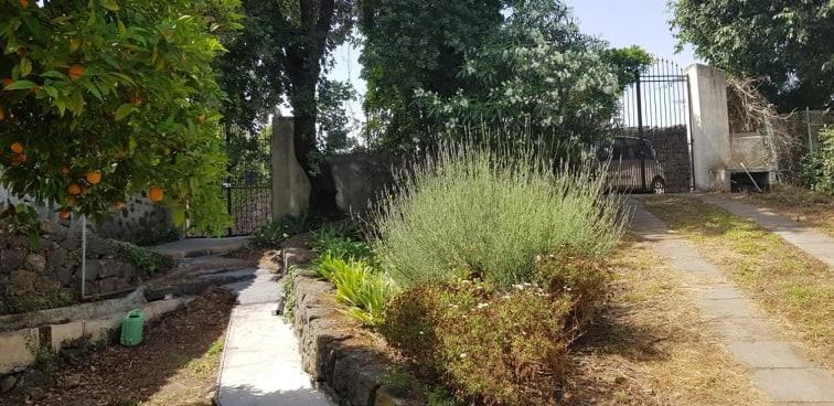 فيلا L'Aranceto أتشيريالي المظهر الخارجي الصورة
